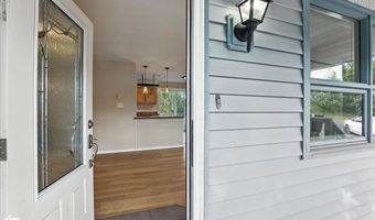 3634 E 16th Ave, Anchorage, AK 99508