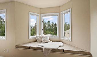 15250 Evergreen Ridge St, Anchorage, AK 99516