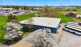 149 Green Dr, Avilla, IN 46710