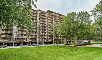 1300 ARMY NAVY Dr 425, Arlington, VA 22202
