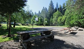 2567 Murphys Dr, Arnold, CA 95223