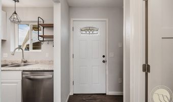 3285 Canyon Dr, Billings, MT 59102