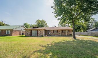 1104 Bowie St, Sulphur Springs, TX 75482