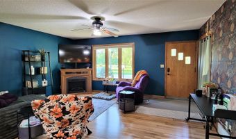 105 Briar Cove Rd, Algona, IA 50511