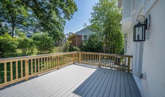 2100 PATRICK HENRY Dr, Arlington, VA 22205
