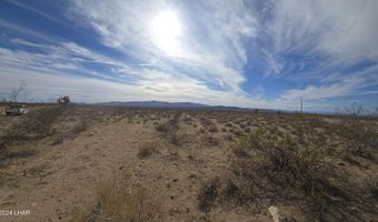 320 Acres W Brittlebush Dr, Yucca, AZ 86438