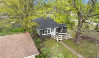 47 Wayne St, Allegan, MI 49010