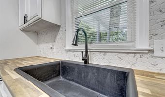 298 Golfview Dr NE, Arab, AL 35016