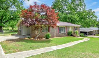 1787 EASTWOOD Dr, Alexander City, AL 35010