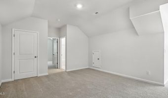 5001 Dezola St, Apex, NC 27539