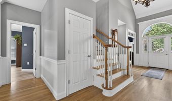 12 Rachel Way, Bedford, NH 03110