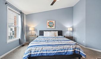 2733 S Spurway Dr, Ann Arbor, MI 48105