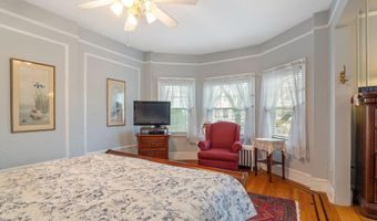 109 S Lake Ave, Albany, NY 12208