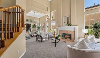 7520 E Toyon Ln, Anaheim, CA 92808