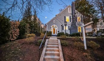 3113 44TH St NW, Washington, DC 20016