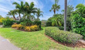 136 CRESCENT Dr, Anna Maria, FL 34216