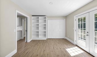 153 Cedar St, Belfast, ME 04915