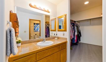 64-5096 KALAKE St, Kamuela, HI 96743