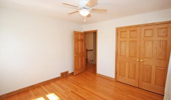 2405 E Miner St, Arlington Heights, IL 60004