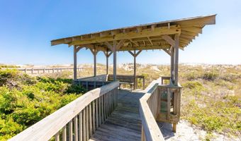 300 Ocean Blvd Ext B, Atlantic Beach, NC 28512