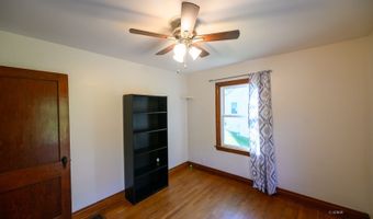 43 Pomeroy Rd, Athens, OH 45701