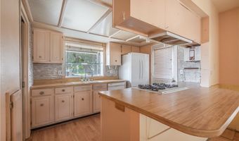 4864 E Mckinnon Dr, Anaheim, CA 92807