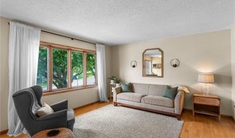 8315 141st St W, Apple Valley, MN 55124