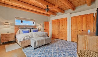 4 Fair Hope Dr, Abiquiu, NM 87510