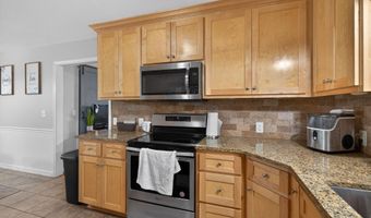 2504 N Ridge Dr, Arkadelphia, AR 71923