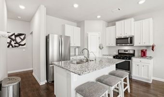 153 Auburn Crossing Dr, Auburn, GA 30011