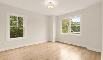 9512 FOREST Rd, Bethesda, MD 20814