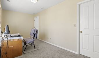 816 E Mayfair Rd, Arlington Heights, IL 60005