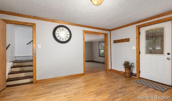 425 S Cedar St, Allegan, MI 49010