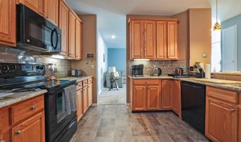 15 SHADY STREAM Rd, Barnegat, NJ 08005
