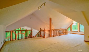 6300 Jonathan Ln, Albany, OH 45710