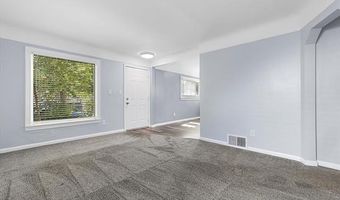14861 Russell Ave, Allen Park, MI 48101
