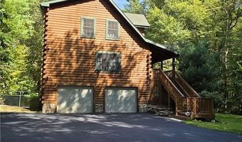 917 Tarkiln Rd, Burrillville, RI 02830