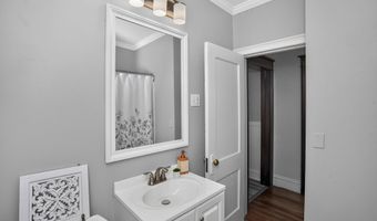 28 Kent St, Albany, NY 12206