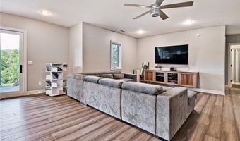 13600 Gooseberry Rd, Bentonville, AR 72712