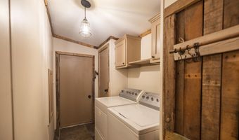 71 Kyle Ln, Auburn, ME 04210