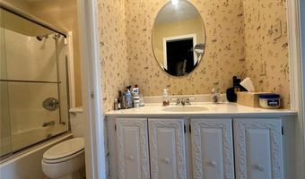 417 Prospect St G, Alton, IL 62002