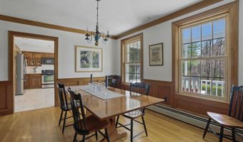 72 McAllister Rd, Bedford, NH 03110