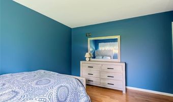 6011 Ranchwood Dr, Affton, MO 63123