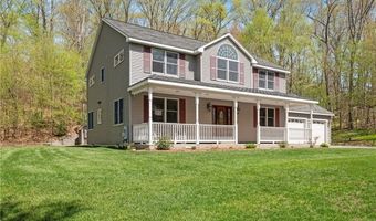 825 Woonsocket Hl, North Smithfield, RI 02896