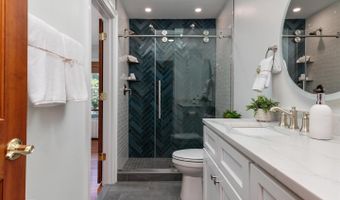 145 Spa Dr, Annapolis, MD 21403