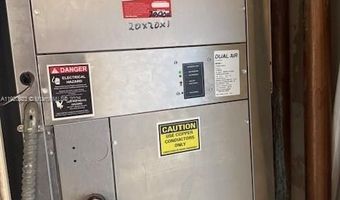 20505 E Country Club Dr 1036, Aventura, FL 33180