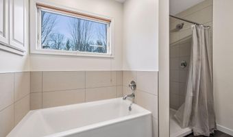 14122 Prairie Rd NW, Andover, MN 55304