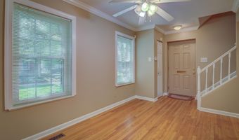 514 S HENRY St, Alexandria, VA 22314