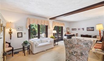 10 What Cheer Rd, Narragansett, RI 02882