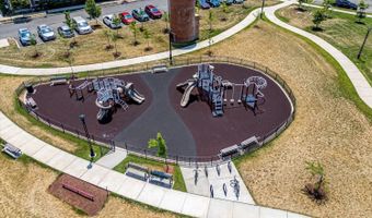 220 Anchor Way 3820, Aberdeen, NJ 07721
